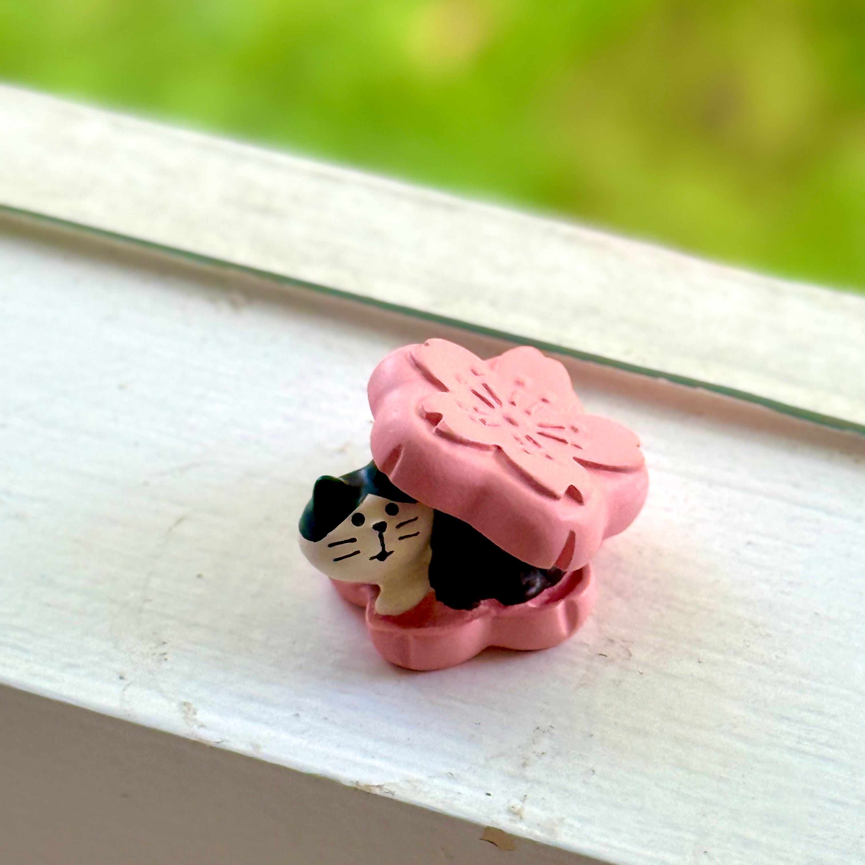 Japanese Sakura Matcha Cat Figurine