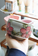 Minoware (美濃焼) Pink Sakura Chawan