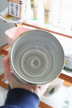 Minoware (美濃焼) Pink Sakura Chawan